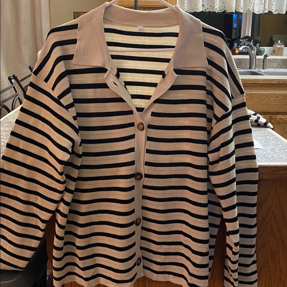 Striped Black and Cream Knit Loungewear Set - Picture 2 of 7